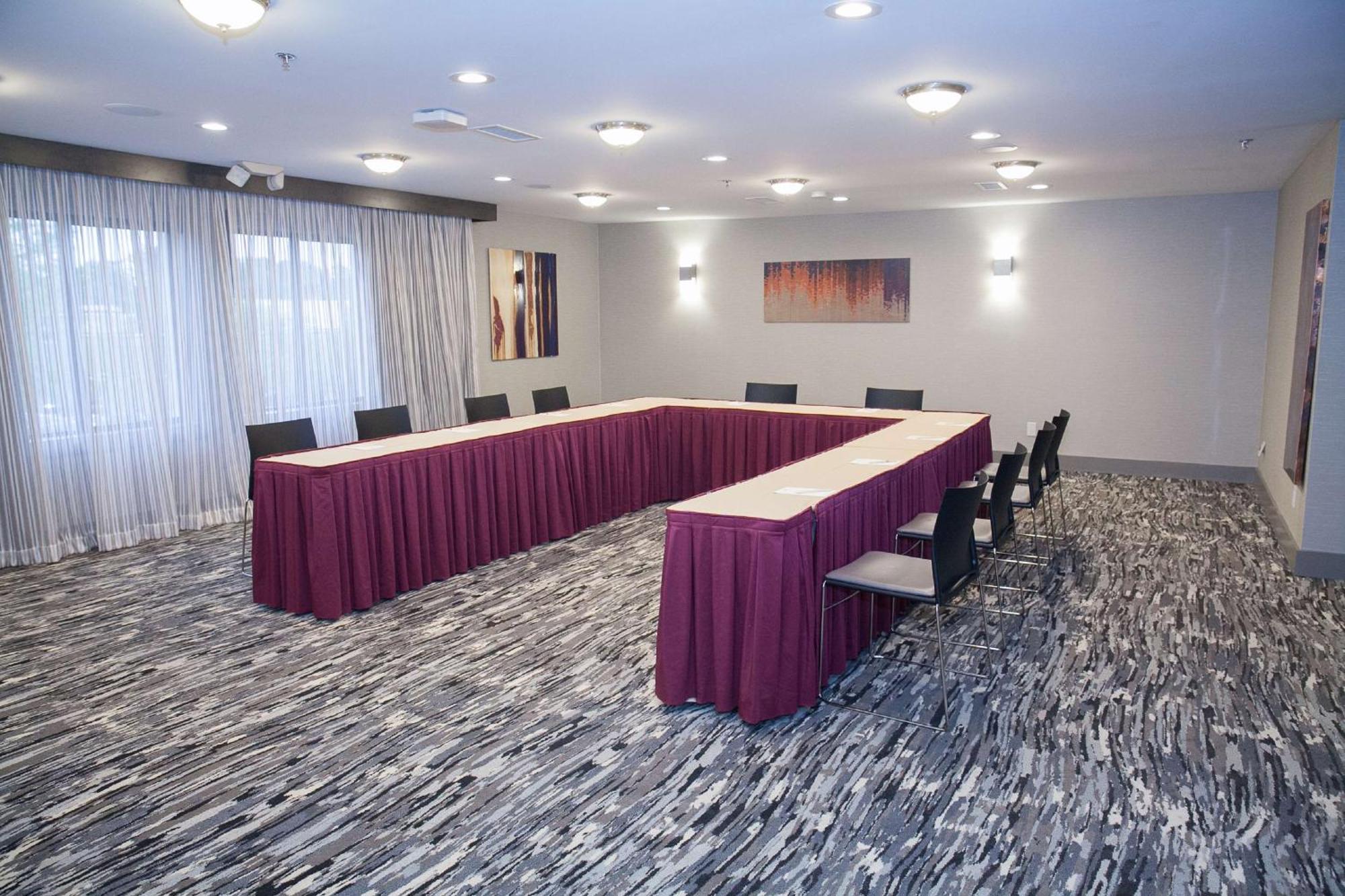 Hotel Doubletree By Hilton Atlanta Alpharetta-Windward Exterior foto